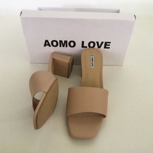 AOMO Love Nimone Open Toe Block Heel Sandals Color Nude Size 9
